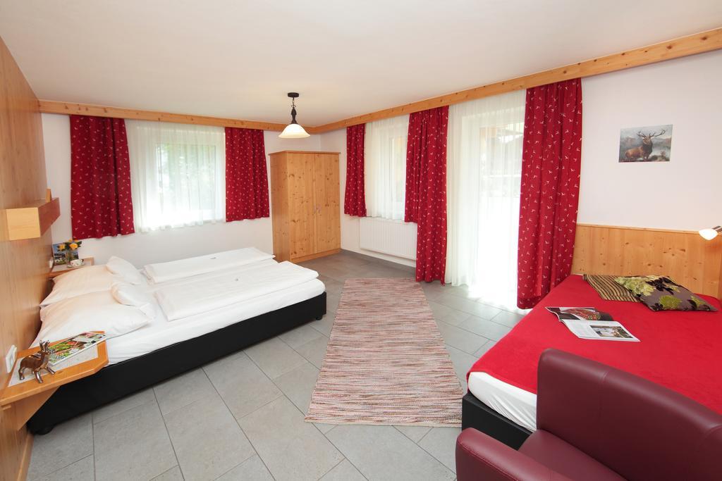 Apartmenthaus Gotthardt 카프룬 외부 사진