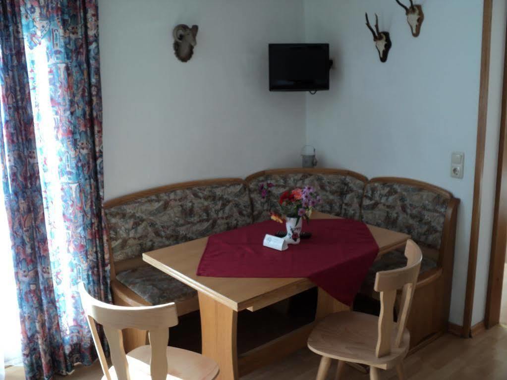 Apartmenthaus Gotthardt 카프룬 외부 사진