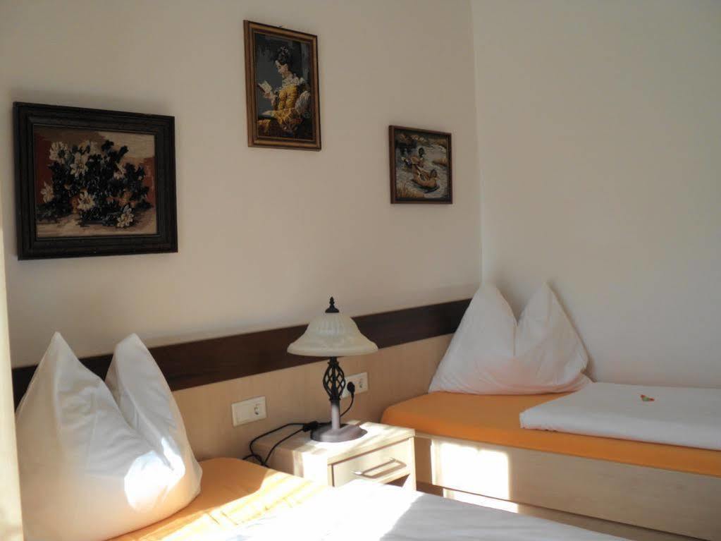 Apartmenthaus Gotthardt 카프룬 외부 사진