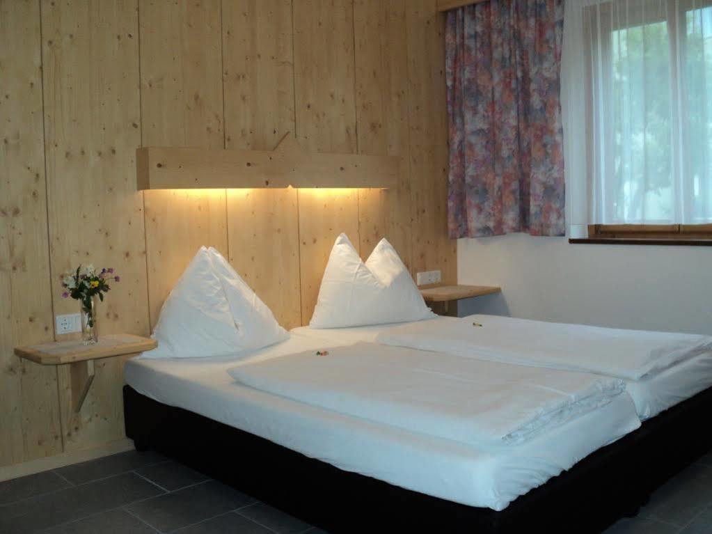 Apartmenthaus Gotthardt 카프룬 외부 사진